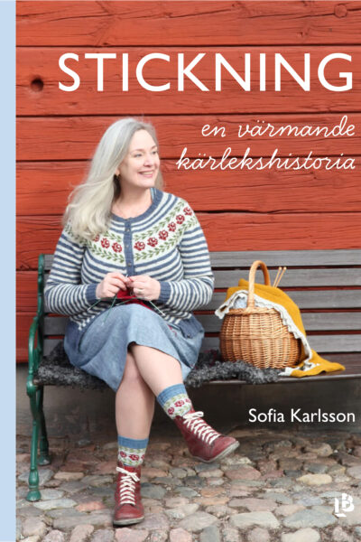 Omslag till Stickning - en värmande kärlekshistoria av Sofia Karlsson